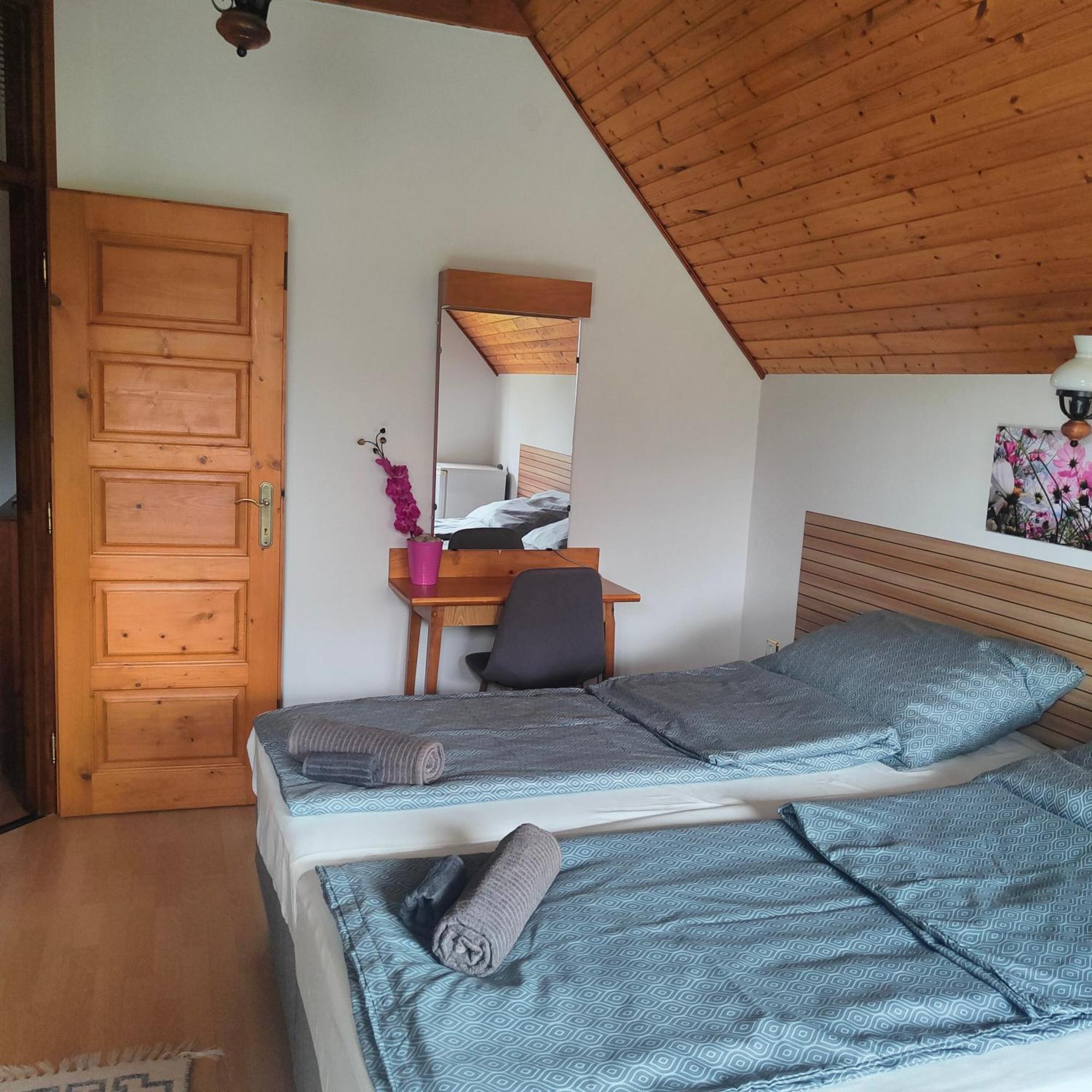Balaton Garden Apartment Balatongyorok Exterior photo